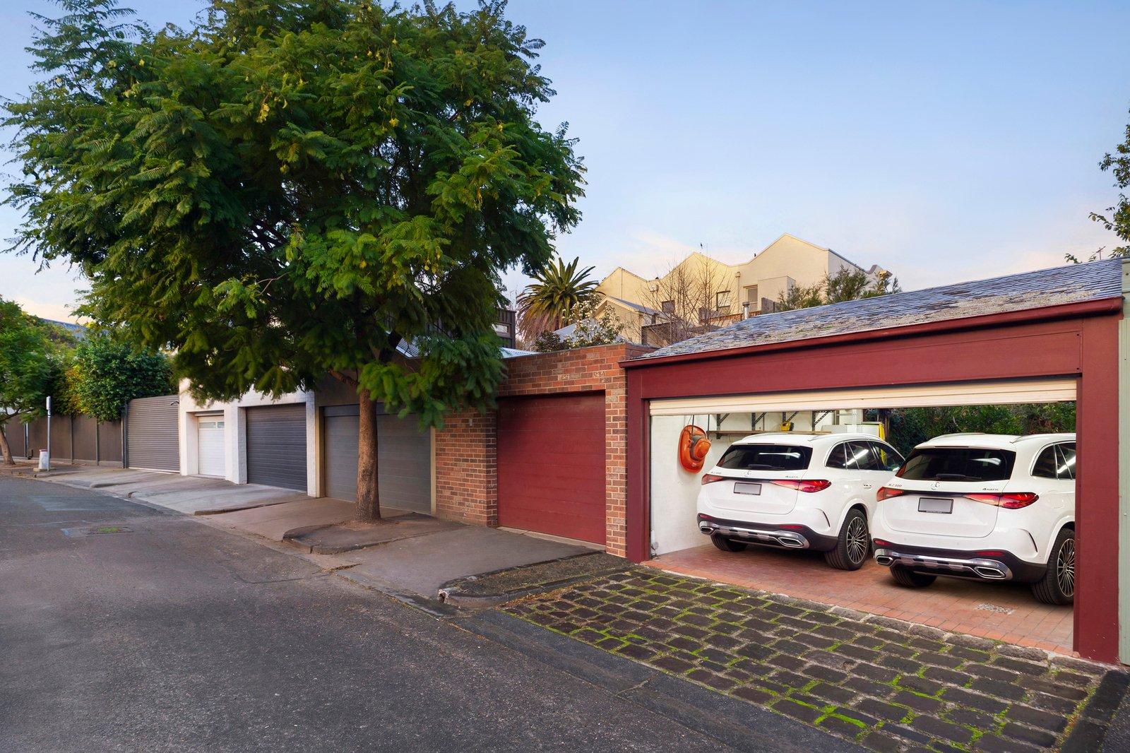48 Howe Crescent, South Melbourne, 3205