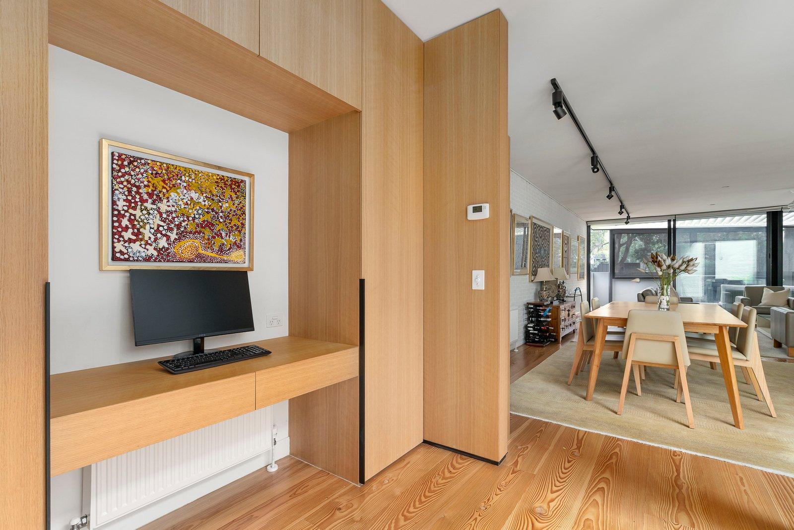 49 Fairbairn Road, Toorak, 3142