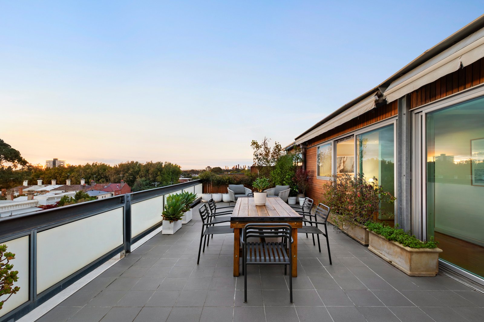 49A/352 Canterbury Road, St Kilda, 3182