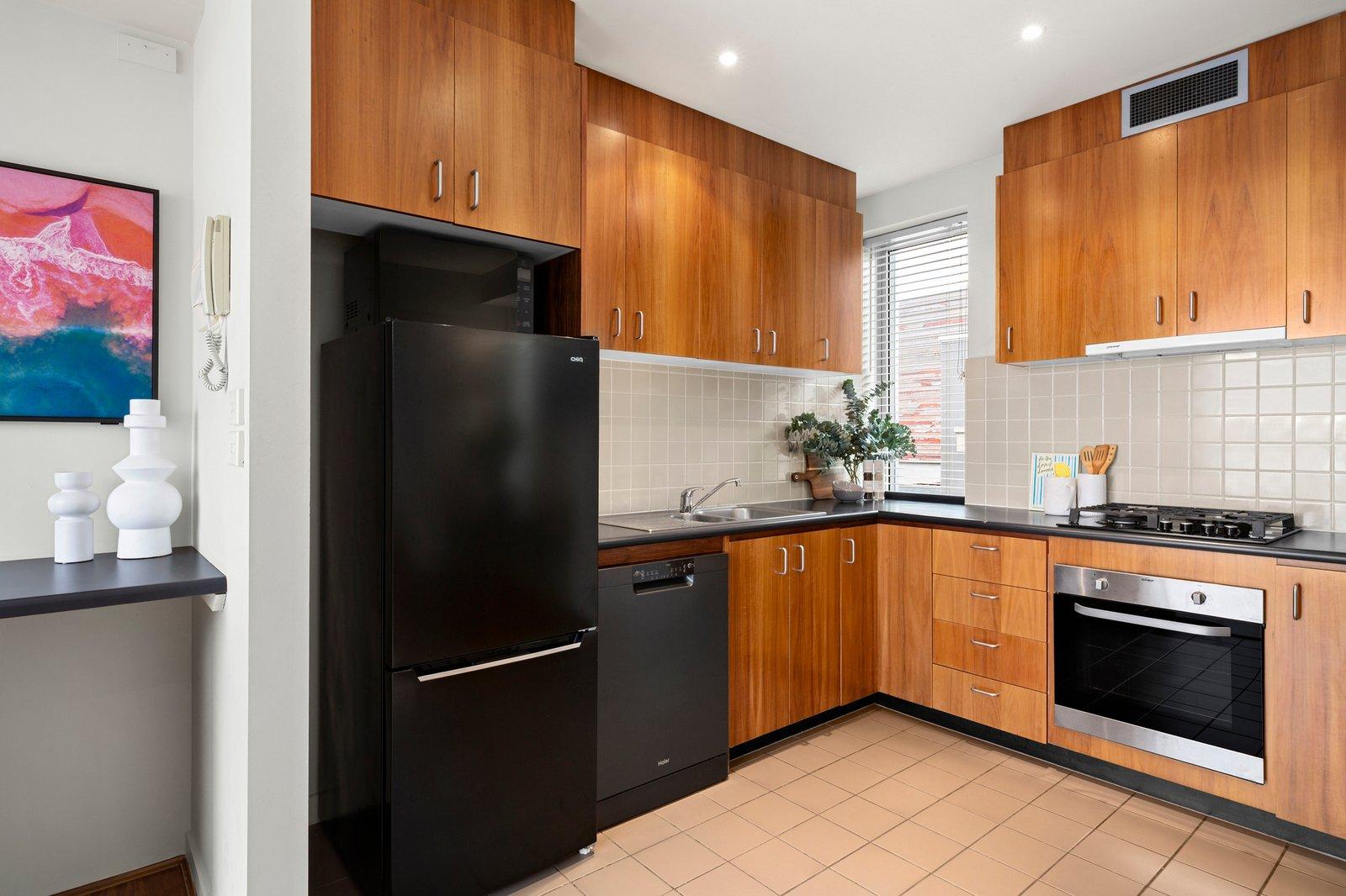 49A/352 Canterbury Road, St Kilda, 3182