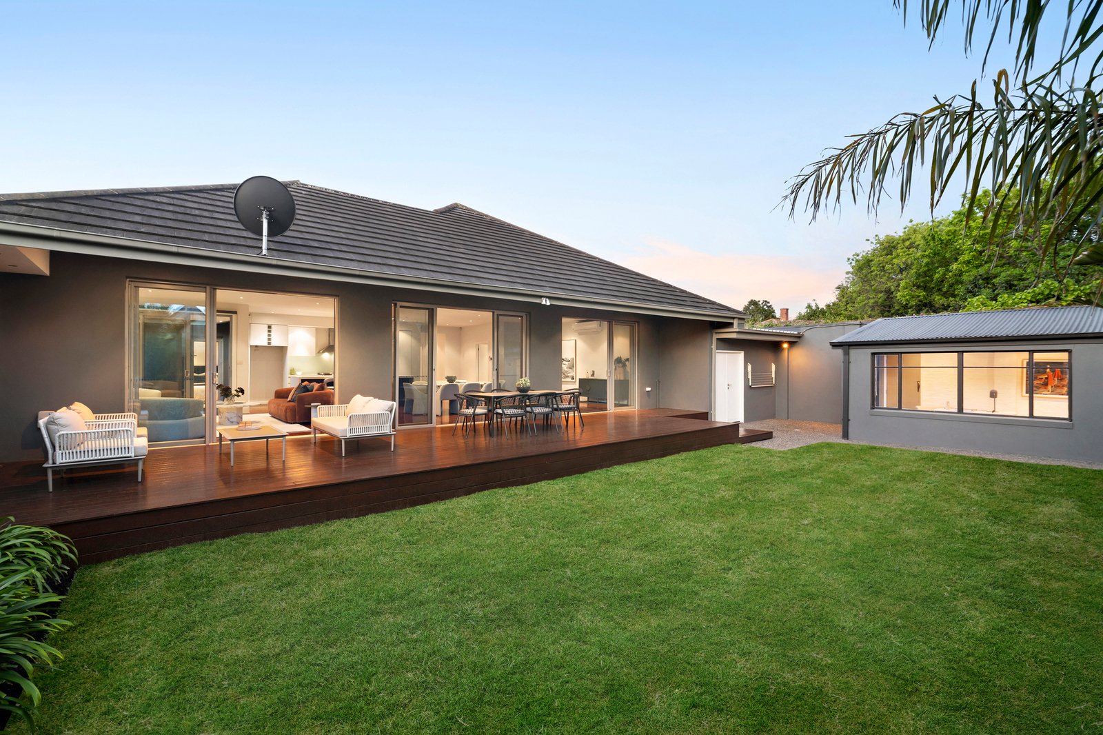 5 Lorrean Avenue, Brighton East, 3187