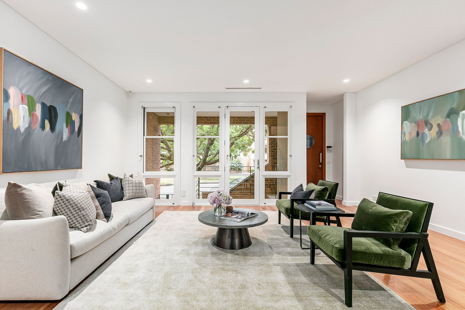 5 Tivoli Place, South Yarra, 3141