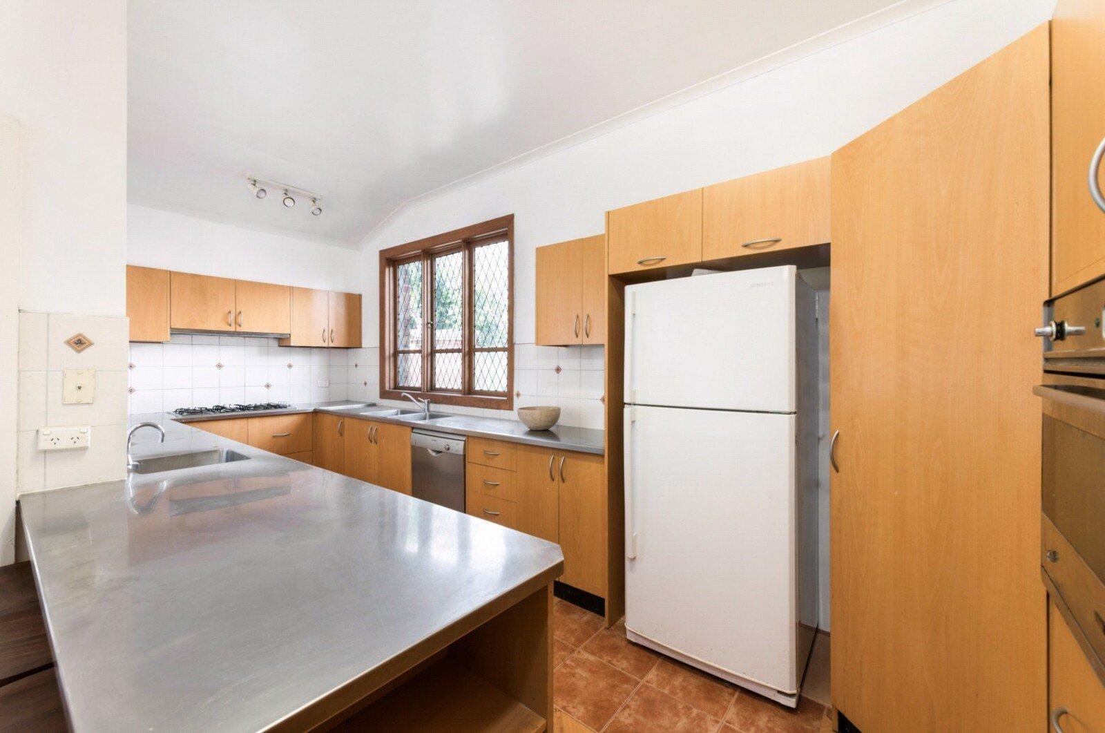 5 Tower Hill Road, Glen Iris, 3146