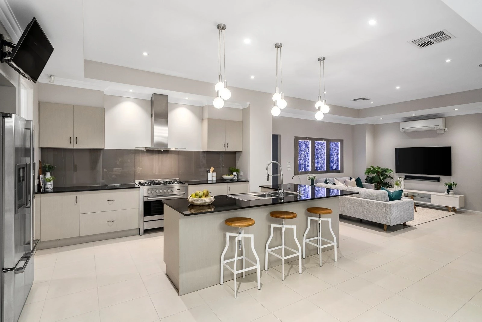 50 Hughes Circuit, Bundoora, 3083