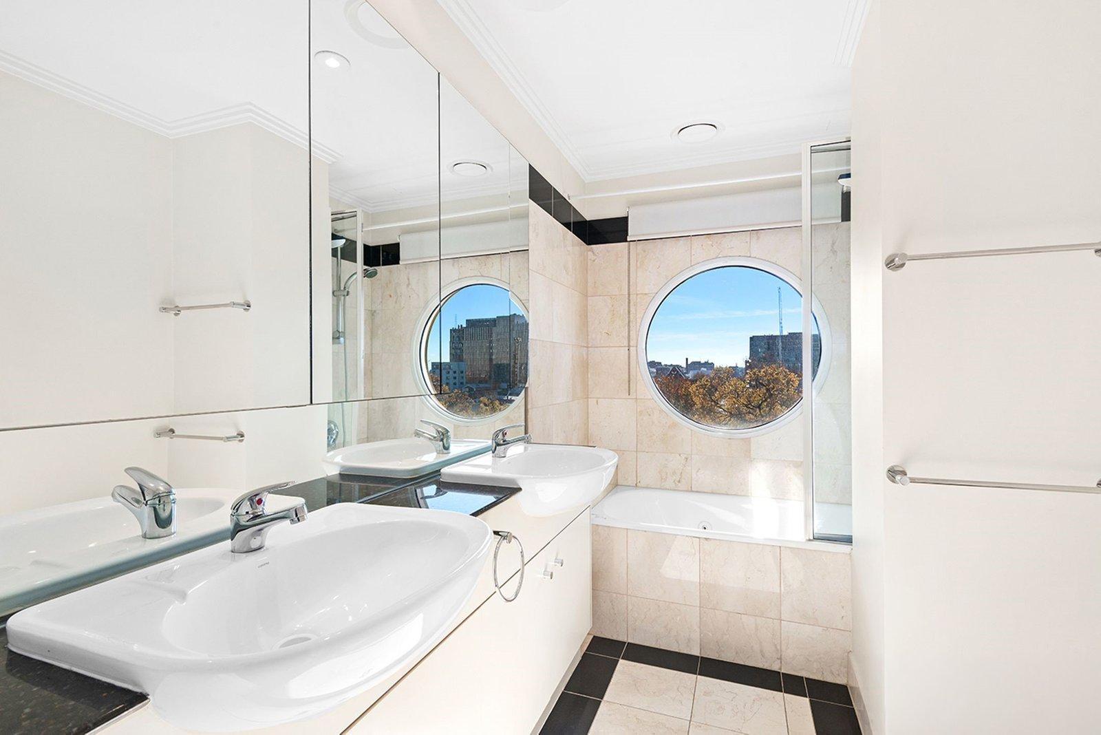 50/400 Victoria Parade, East Melbourne, 3002