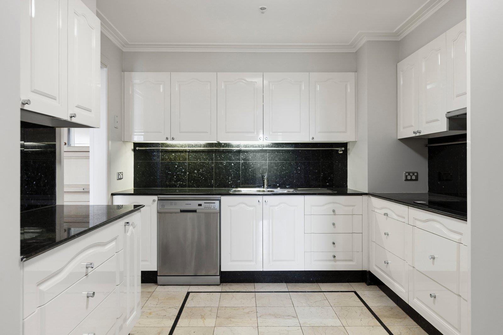 50/400 Victoria Parade, East Melbourne, 3002