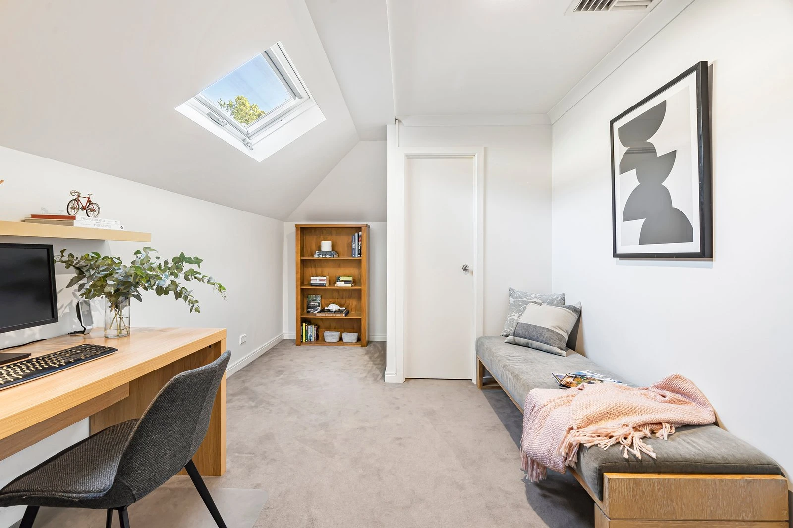 51 Leura Grove, Hawthorn East, 3123
