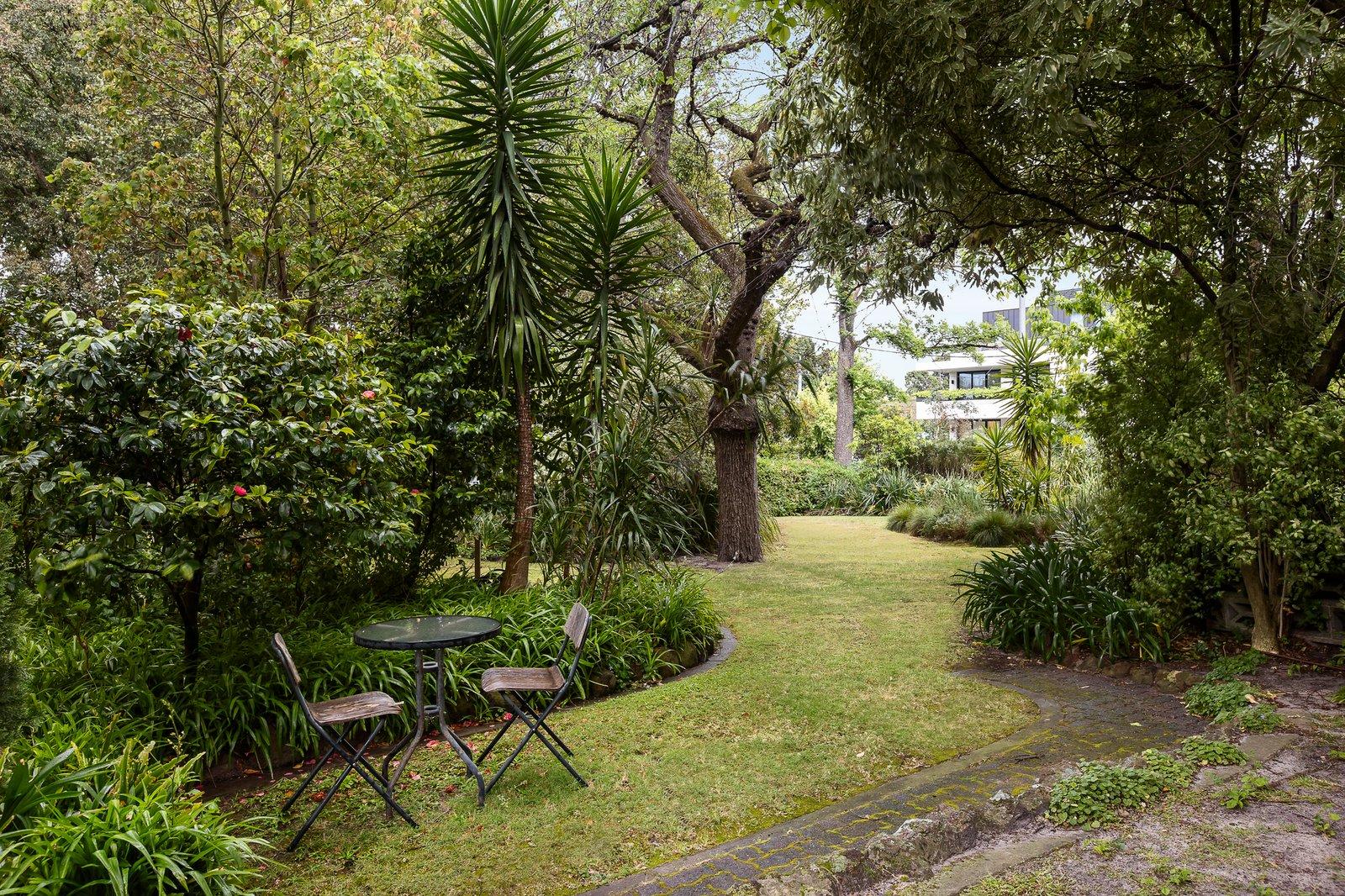 5/16 Woorigoleen Road, Toorak, 3142