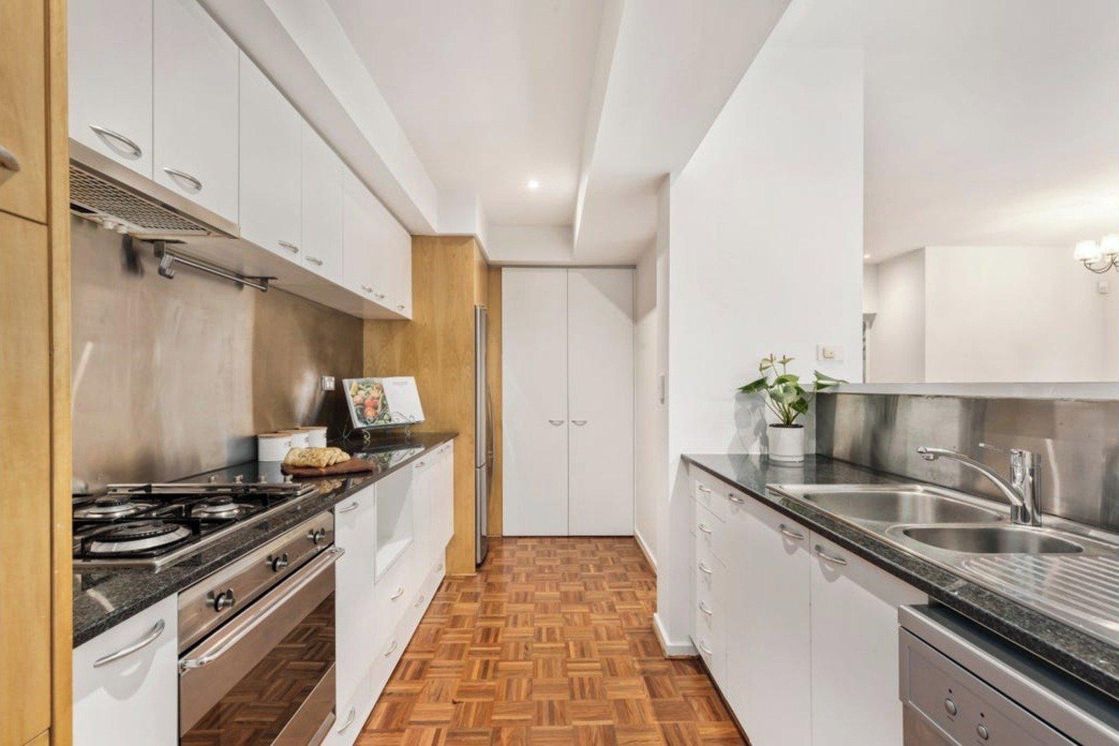 5/23 Wynnstay Road, Prahran, 3181