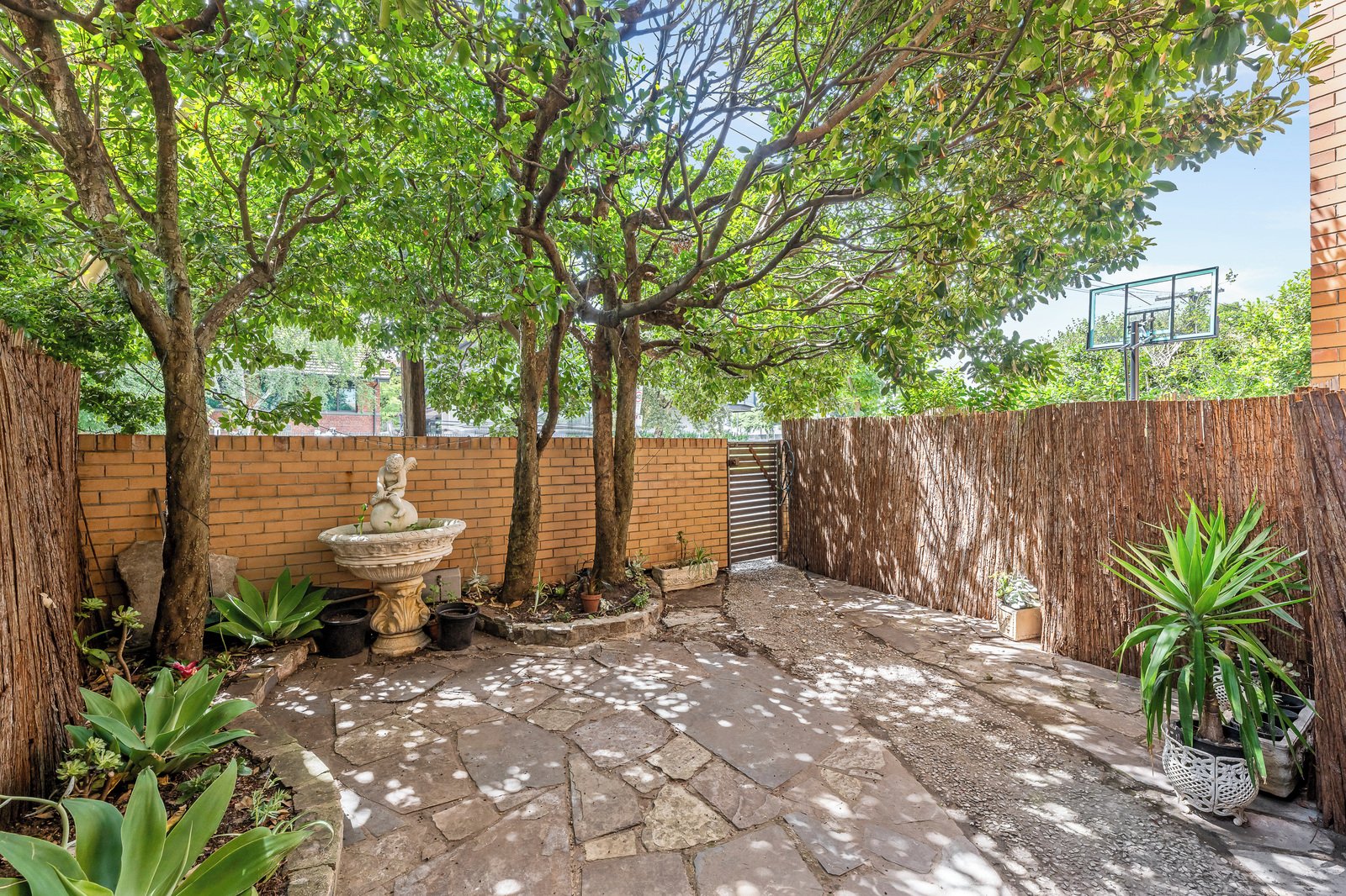 5/317 Barkers Road, Kew, 3101
