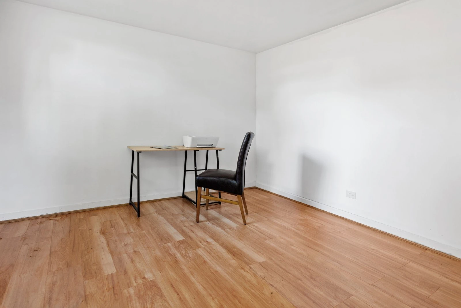 5/4-6 Campbell Grove, Mornington, 3931