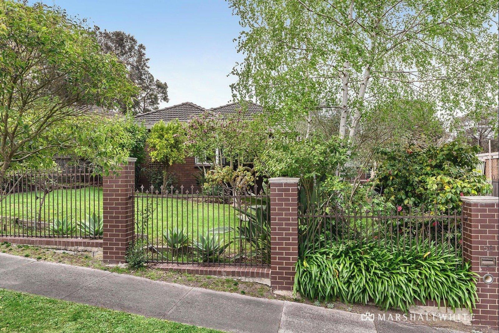 56 Swayfield Road, Mount Waverley, 3149