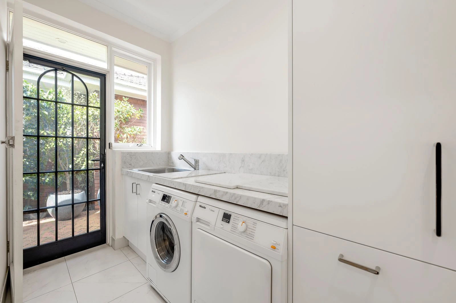 5/70-74 Finch Street, Malvern East, 3145