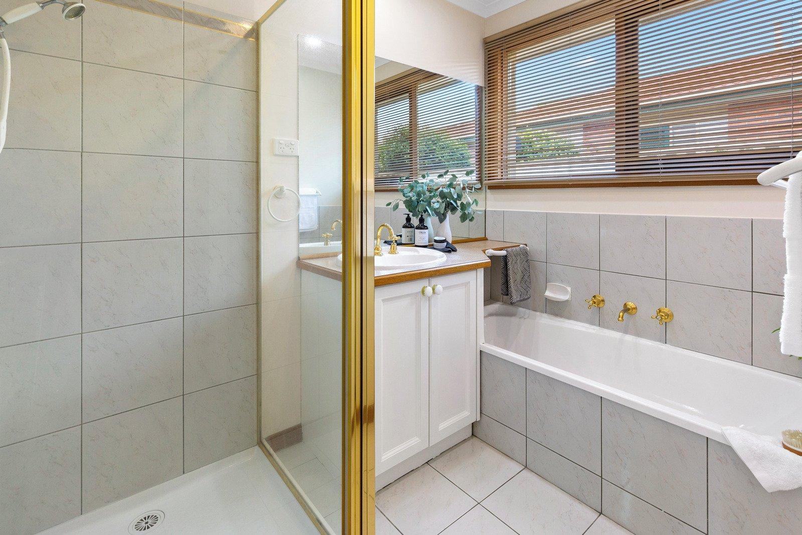 5/8-10 Clarkestown Avenue, Mount Eliza, 3930