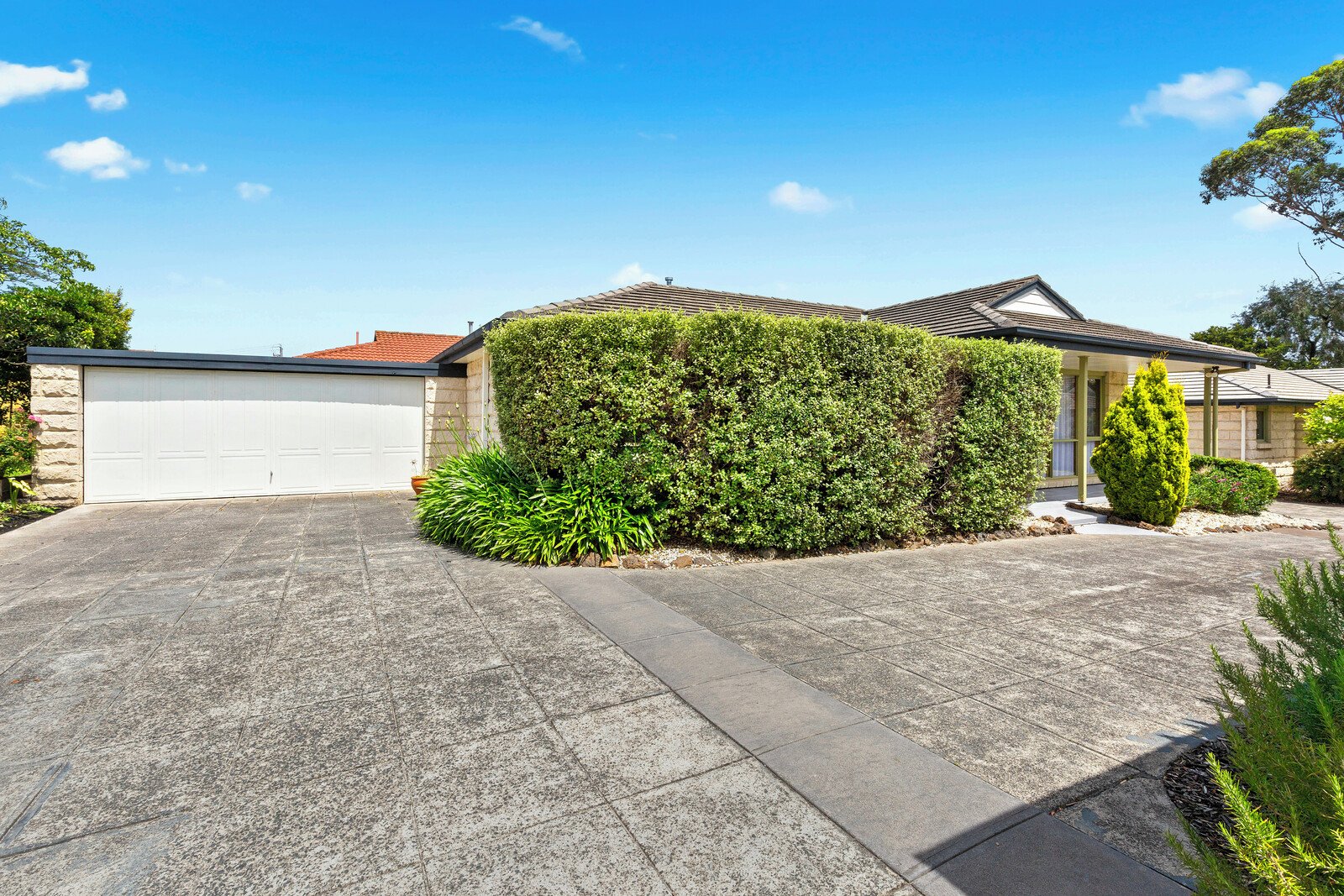 5/8-10 Clarkestown Avenue, Mount Eliza, 3930