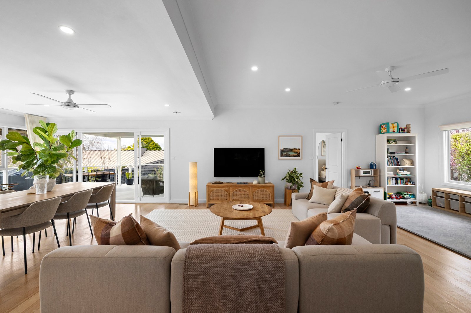 58 Old Mornington Road, Mount Eliza, 3930