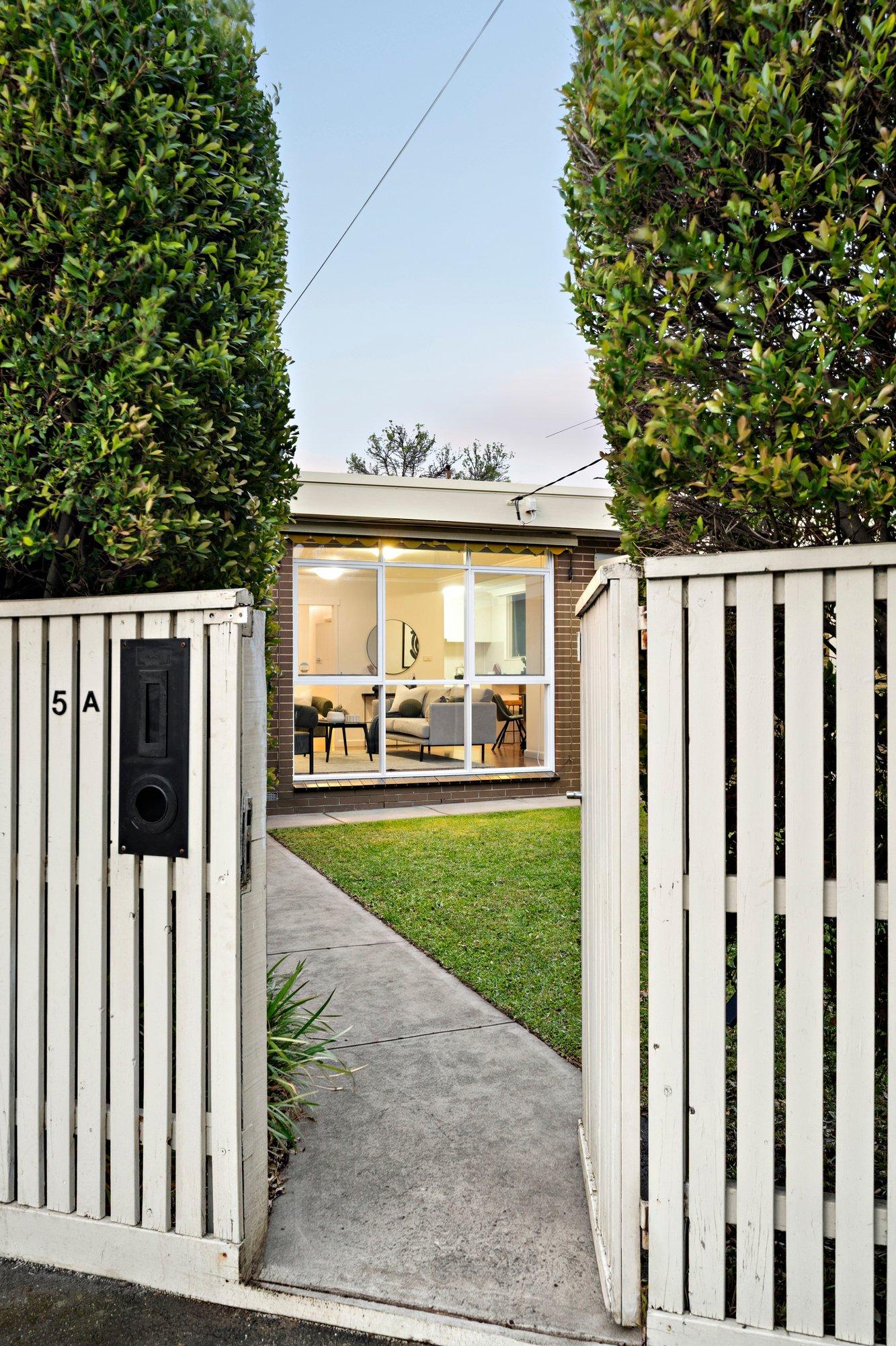 5A Barkly Street, Brighton, 3186