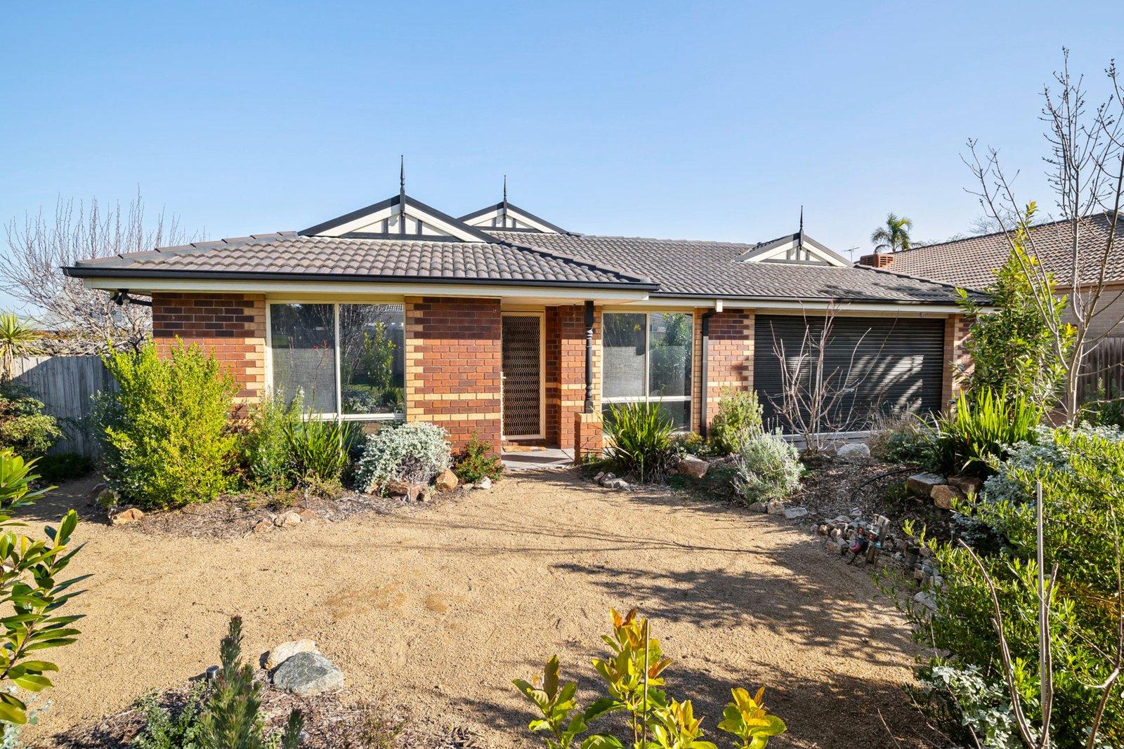 6 Bagshot Court, Mornington, 3931