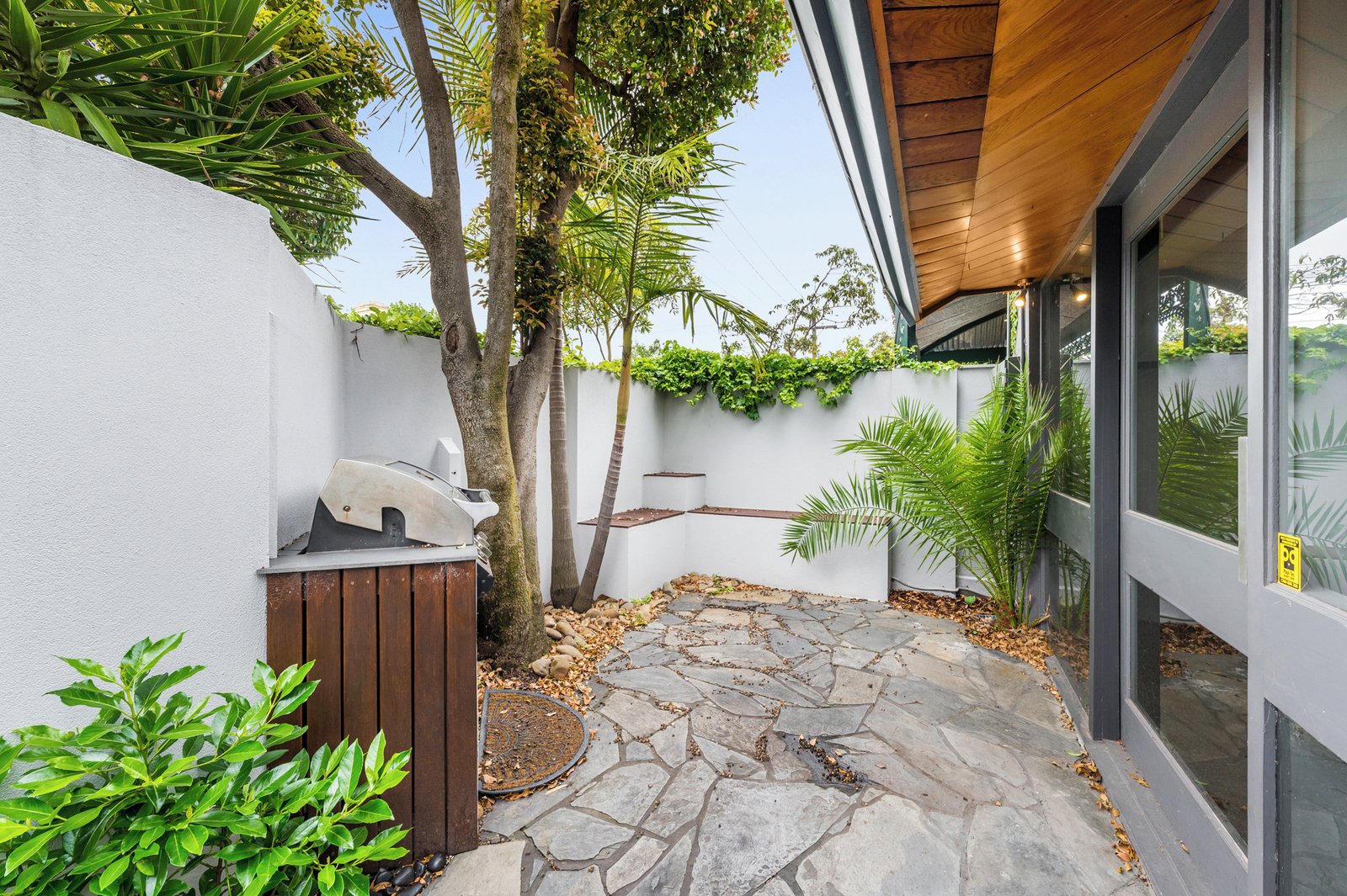 6 Bowen Street, Prahran, 3181