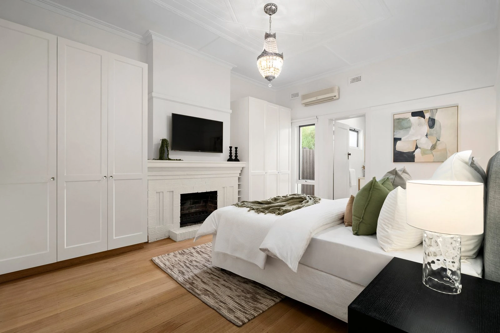 6 Clifton Grove, Hawthorn East, 3123