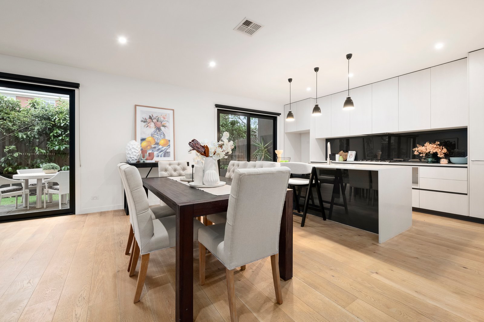 6 Ellsworth Crescent, Camberwell, 3124