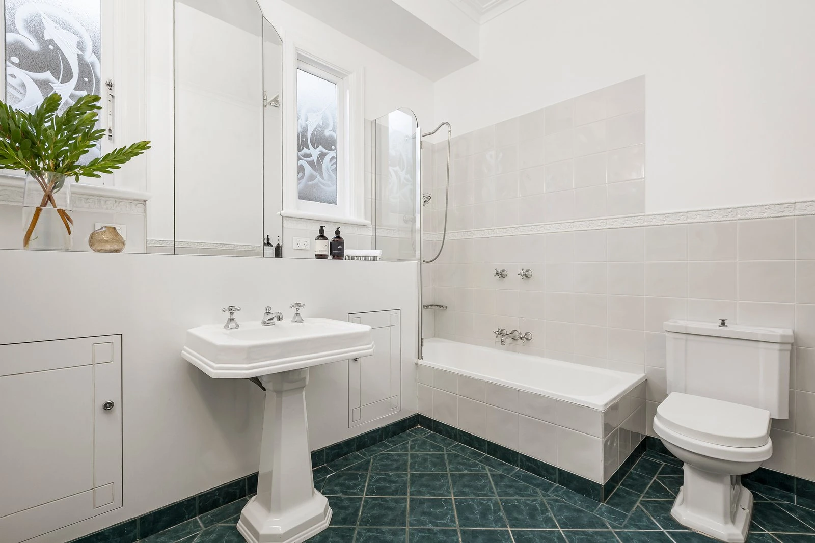 6 Hortense Street, Glen Iris, 3146