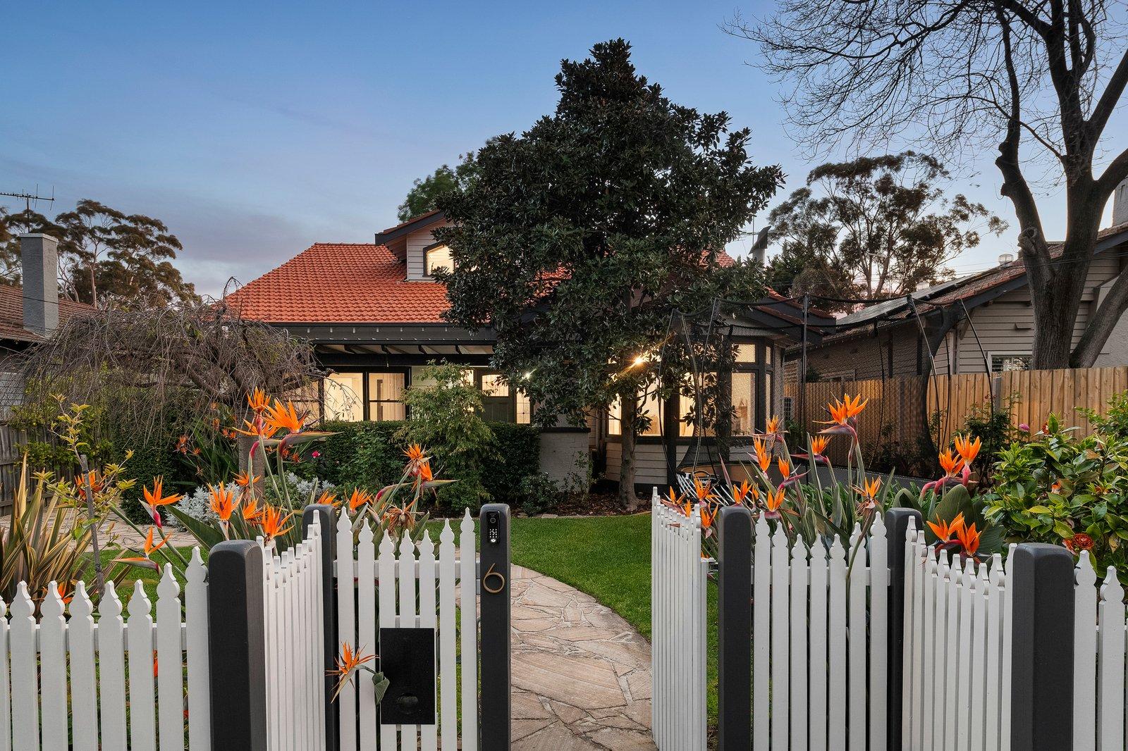 6 Iona Avenue, Brighton, 3186