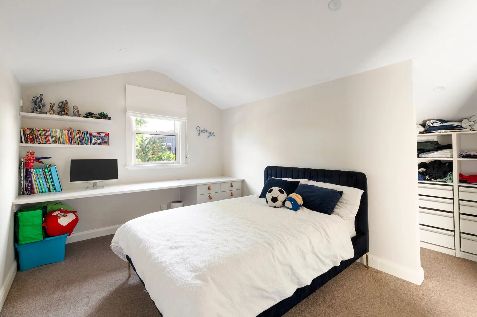 6 Iona Avenue, Brighton, 3186