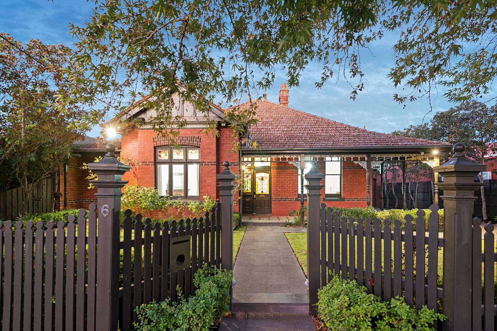 6 Irilbarra Road, Canterbury, 3126