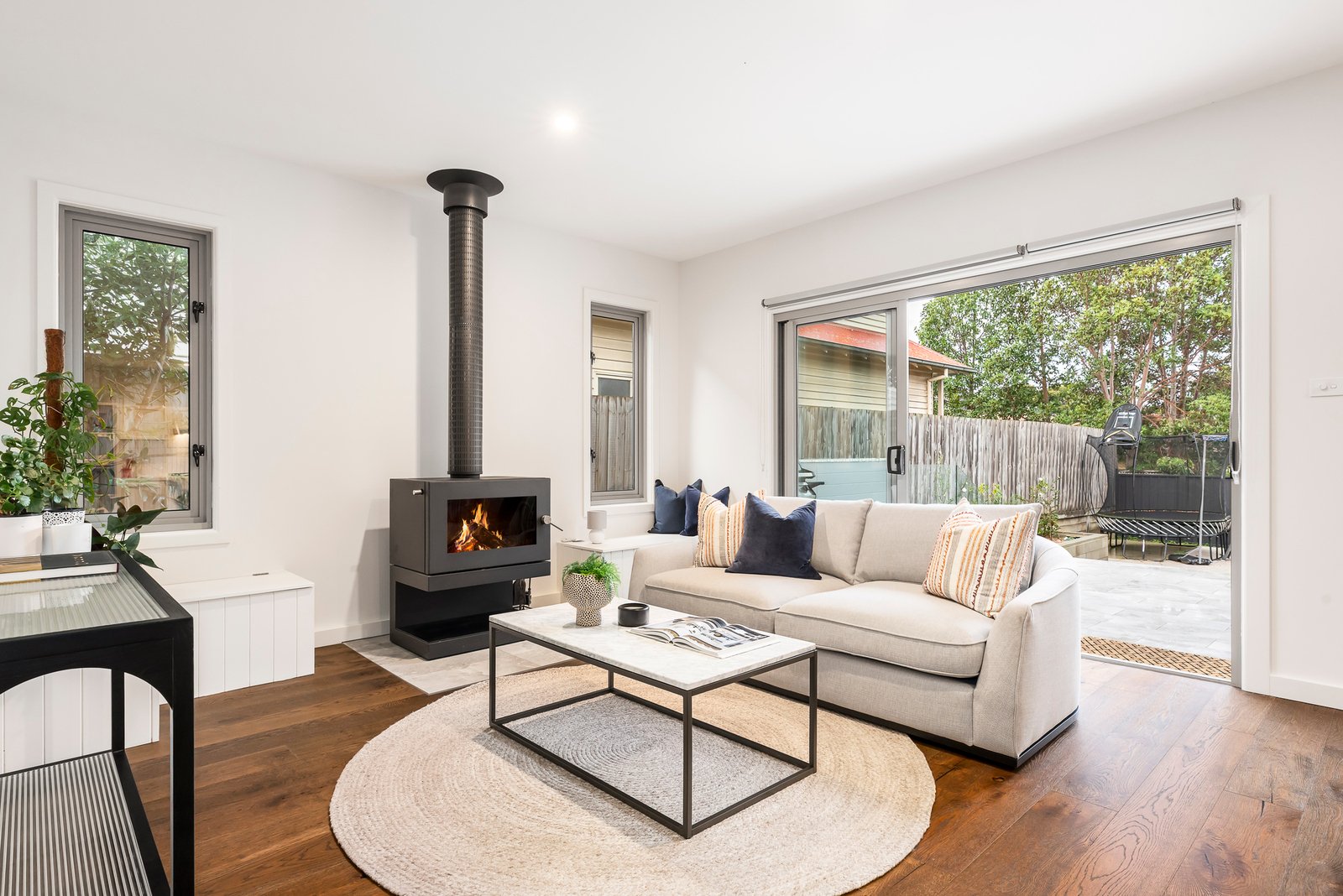 6 Laing Street, Mont Albert, 3127