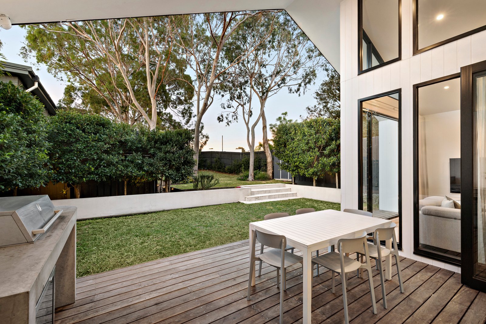 6 Sargon Grove, Brighton, 3186