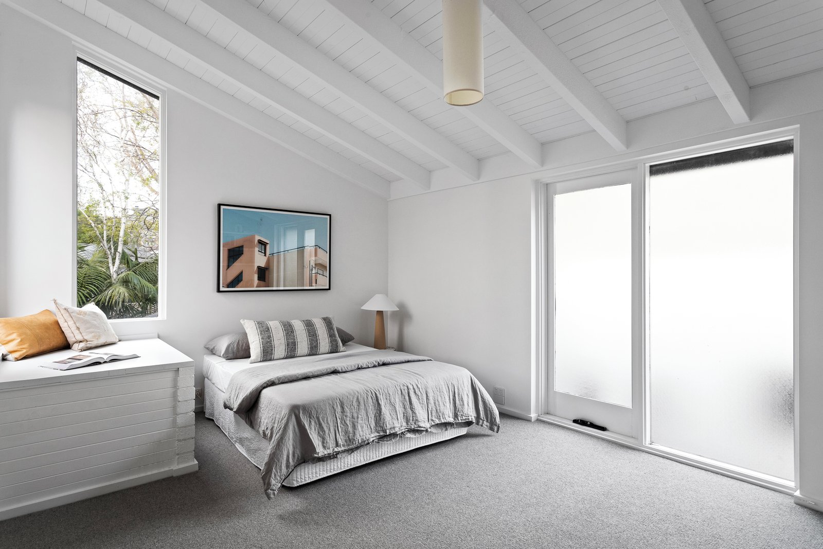 6 Woodside Crescent, Toorak, 3142