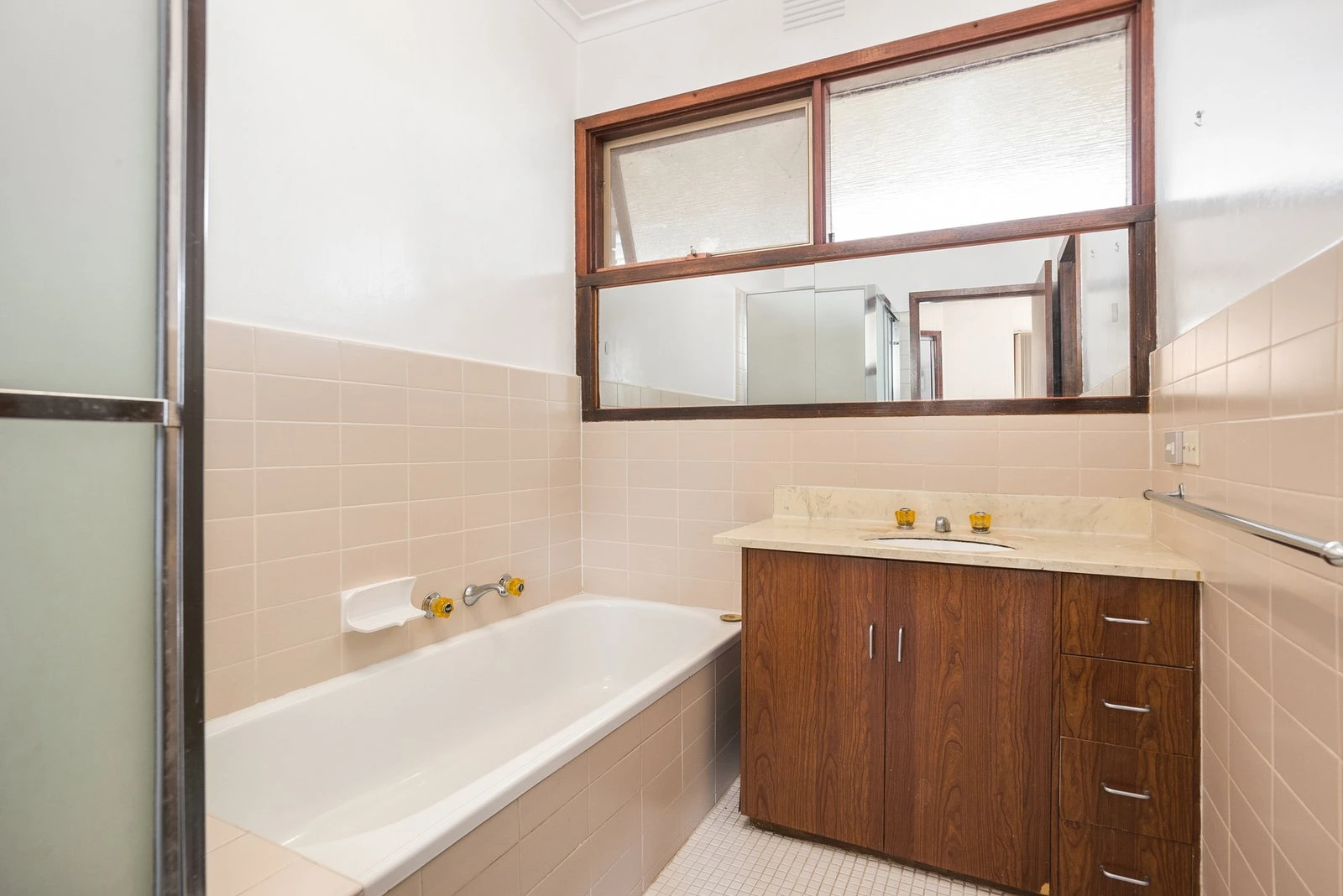 61 Lochiel Avenue, Edithvale, 3196