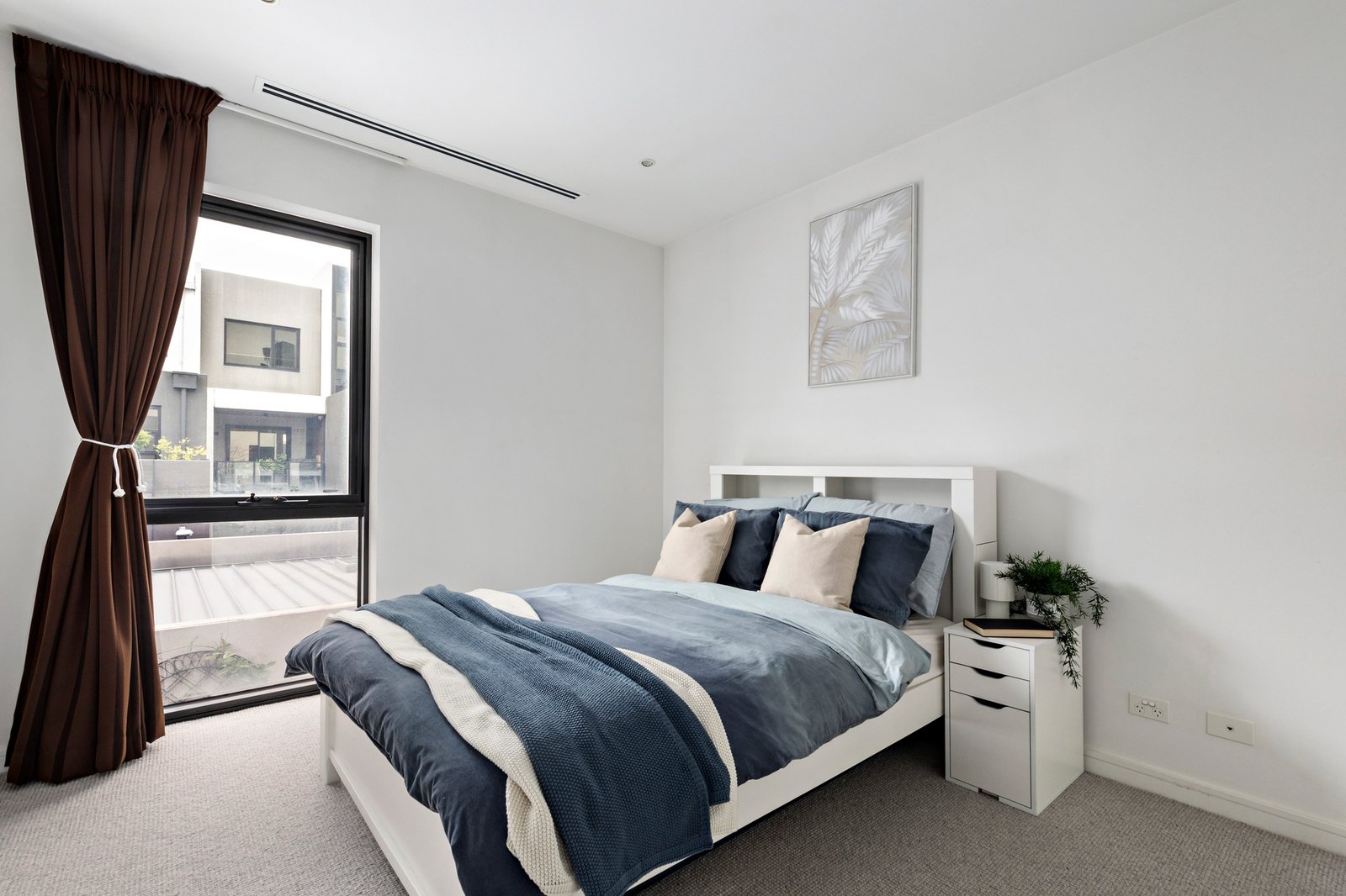 61 South Wharf Drive, Docklands, 3008
