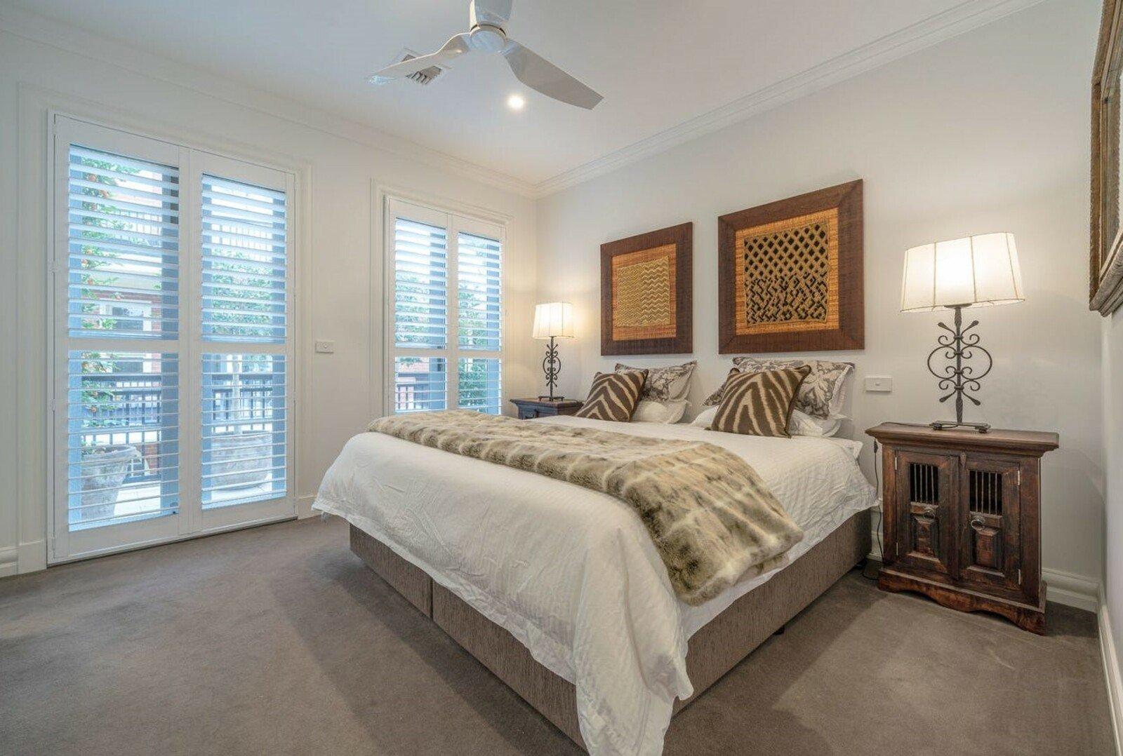 6/10 Lalbert Crescent, Prahran, 3181