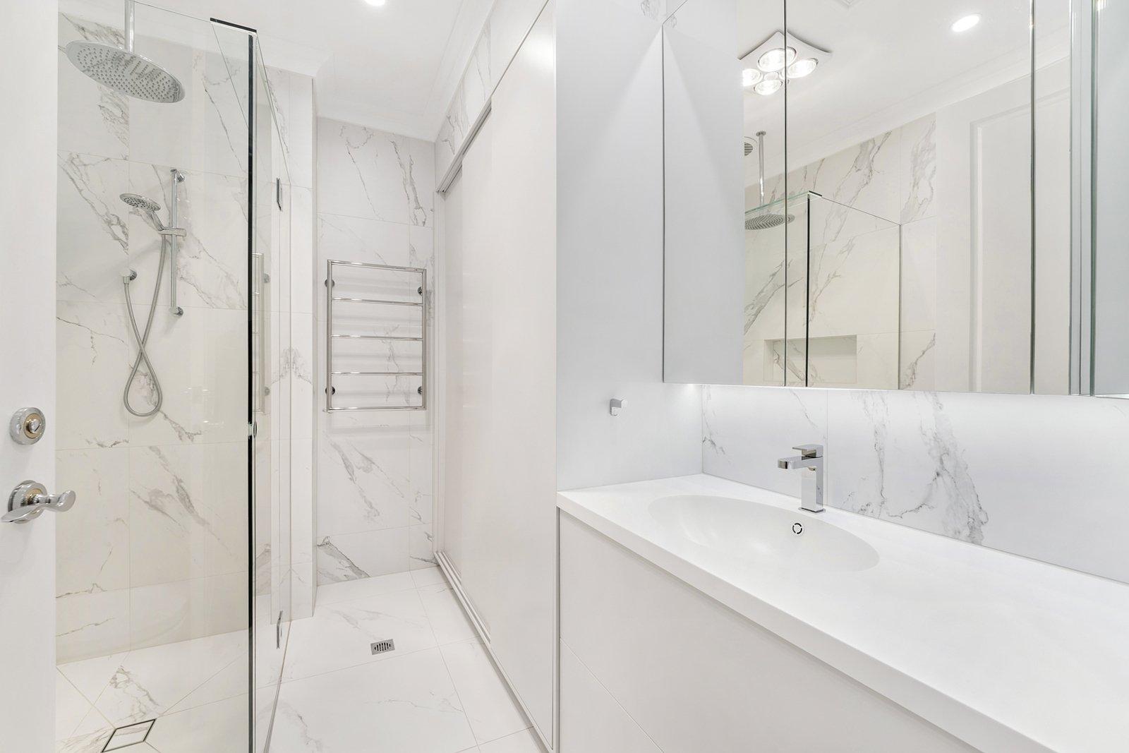 6/10 Lalbert Crescent, Prahran, 3181