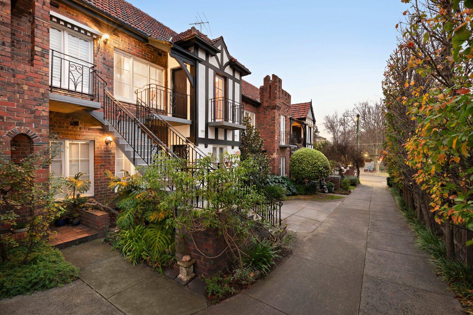 6/136 Alma Road, St Kilda East, 3183