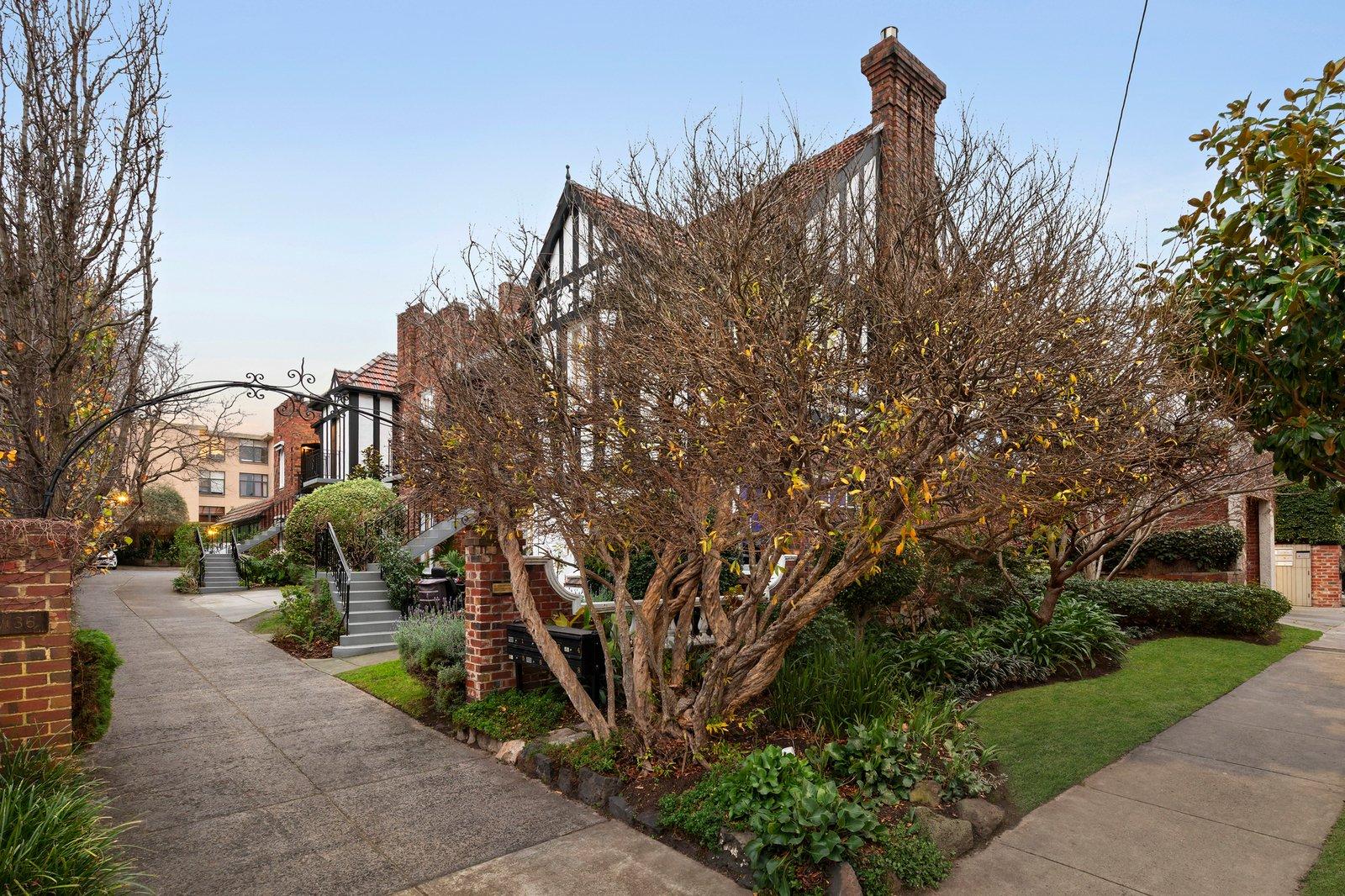 6/136 Alma Road, St Kilda East, 3183
