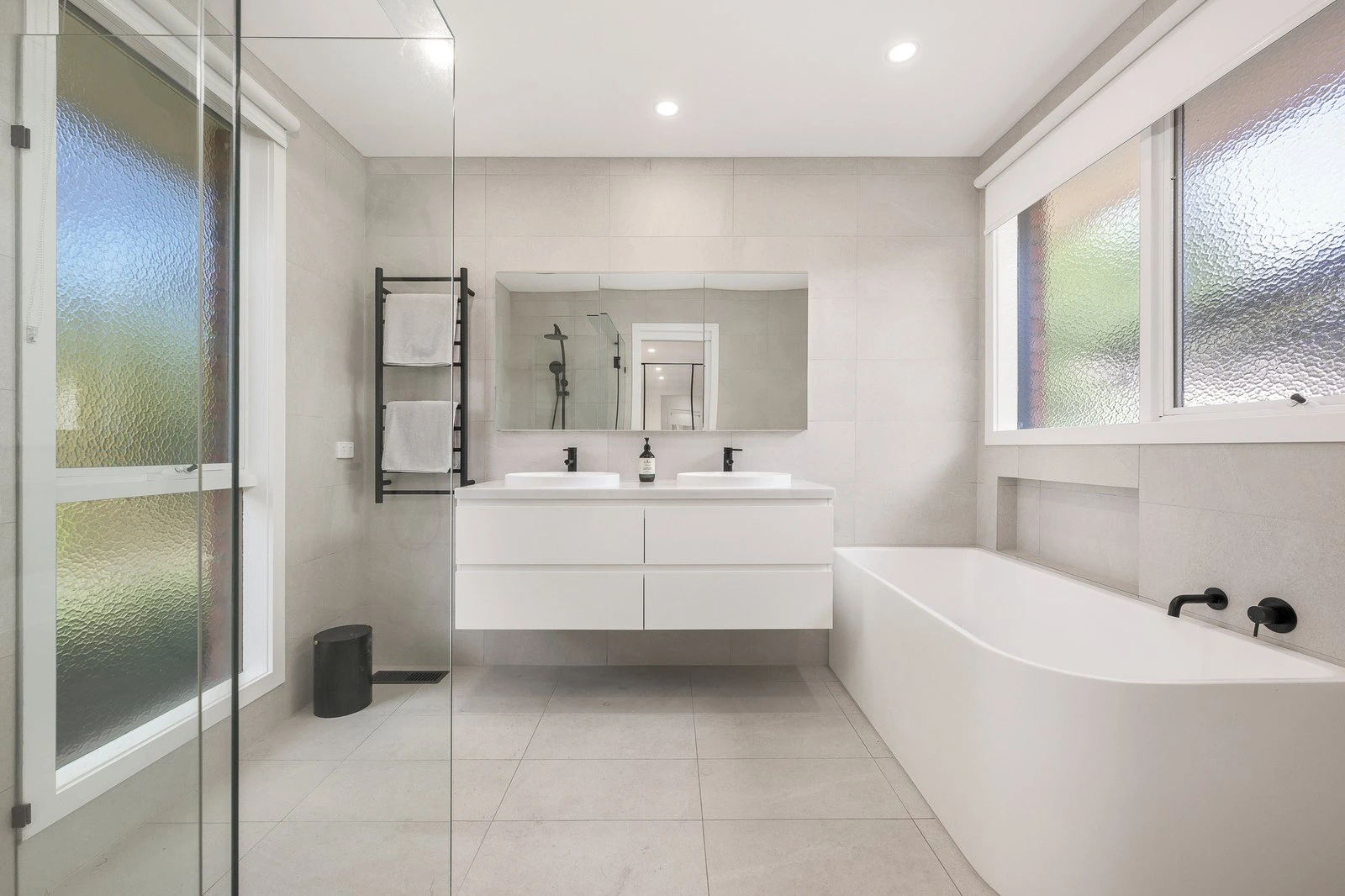 6/22-24 Broughton Road, Surrey Hills, 3127