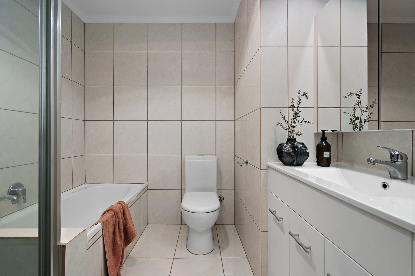 6/278 Cotham Road, Kew, 3101