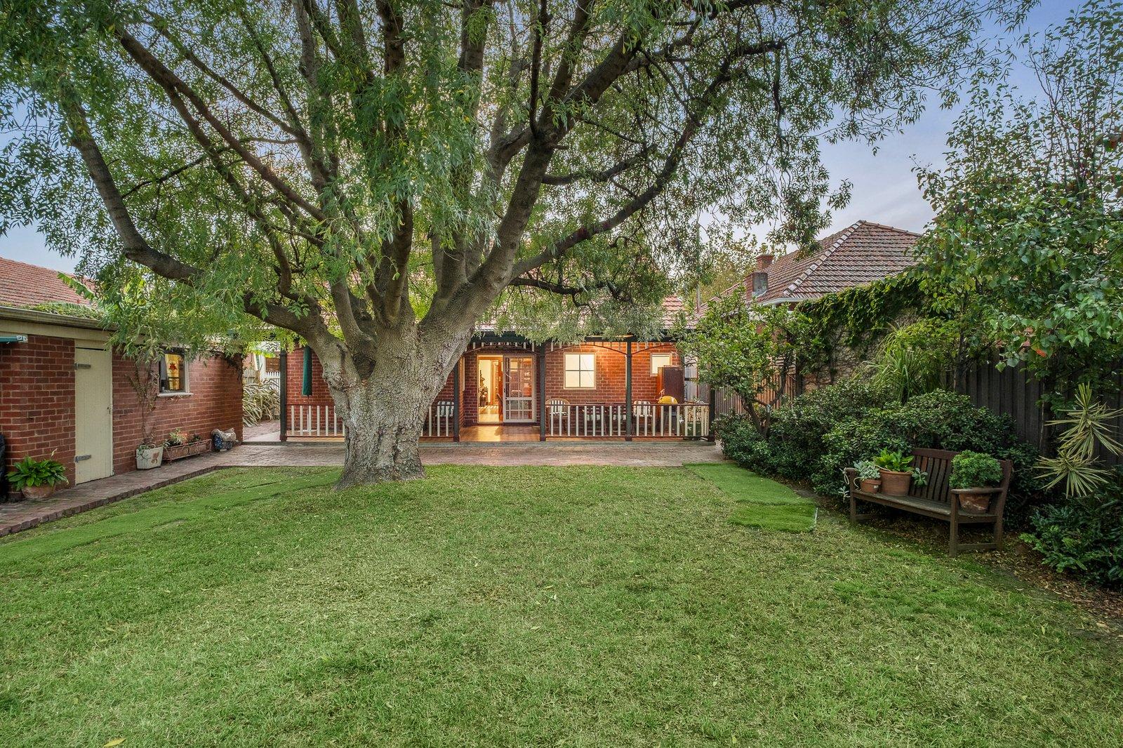 63 Foam Street, Elwood, 3184