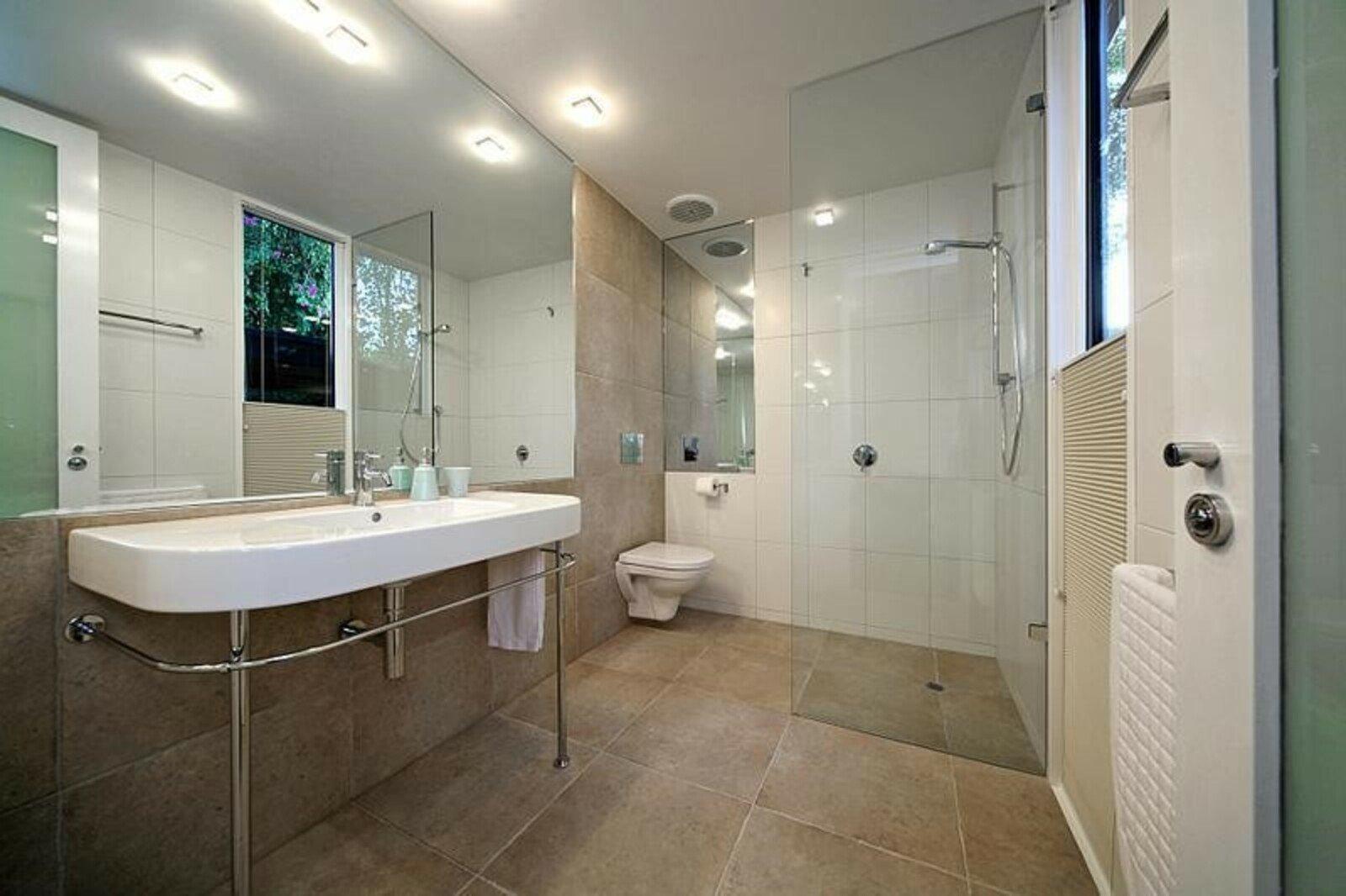 63 Lewisham Road, Prahran, 3181