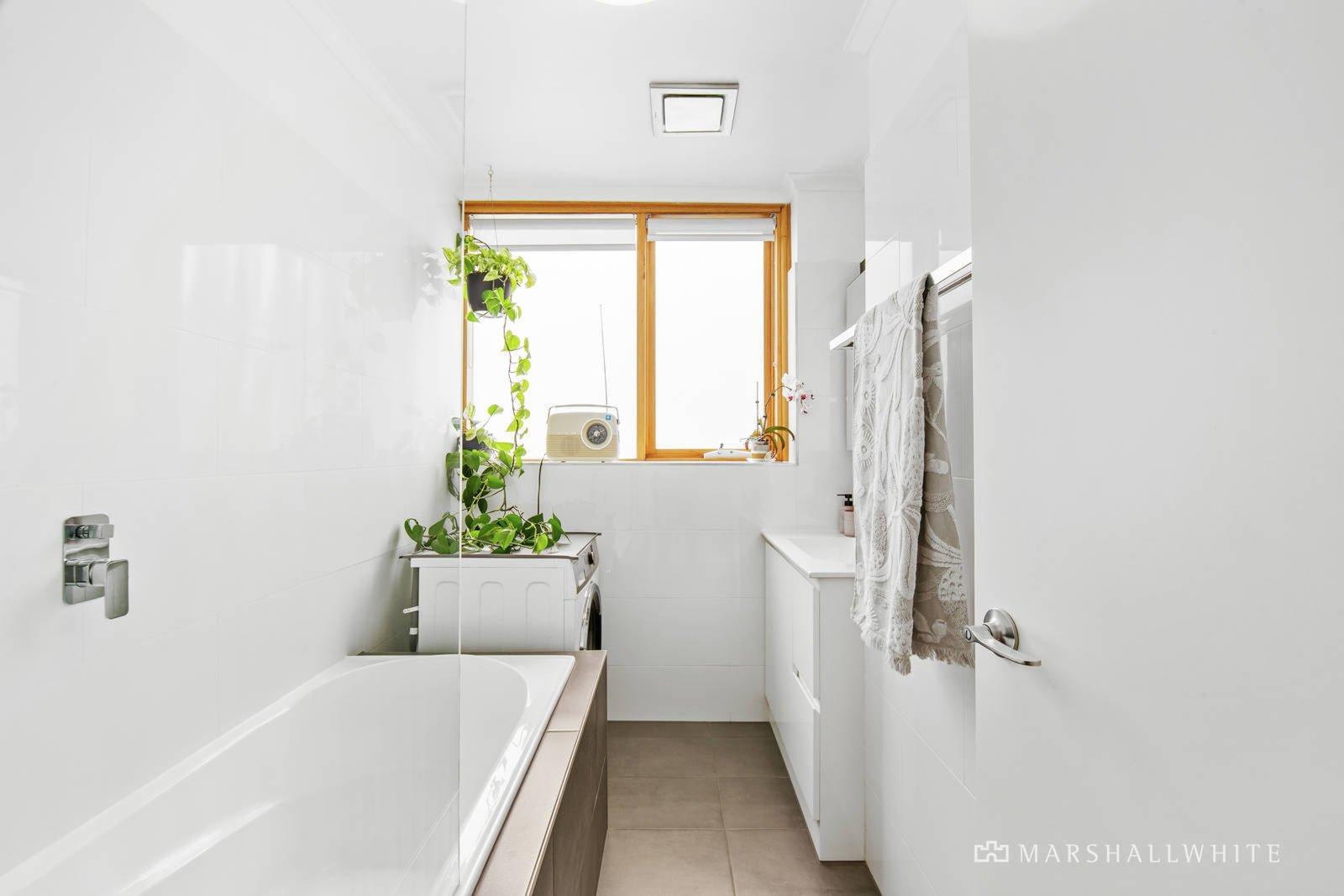 6/311 Dandenong Road, Prahran, 3181