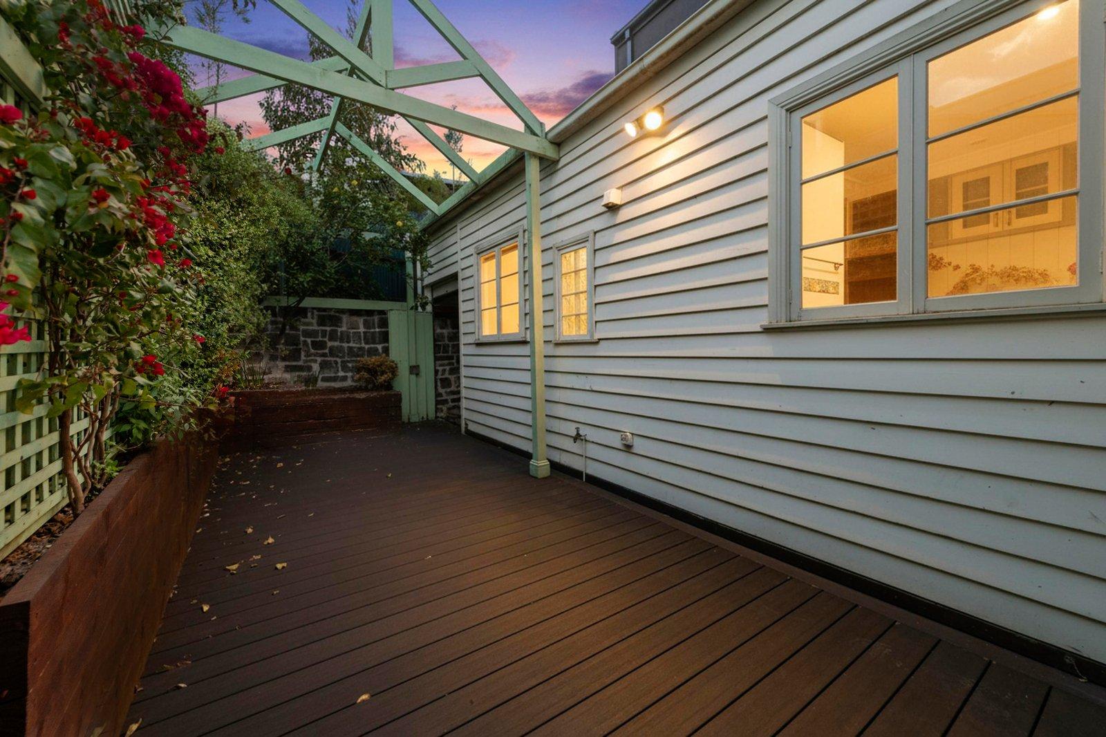 64 Aberdeen Road, Prahran, 3181