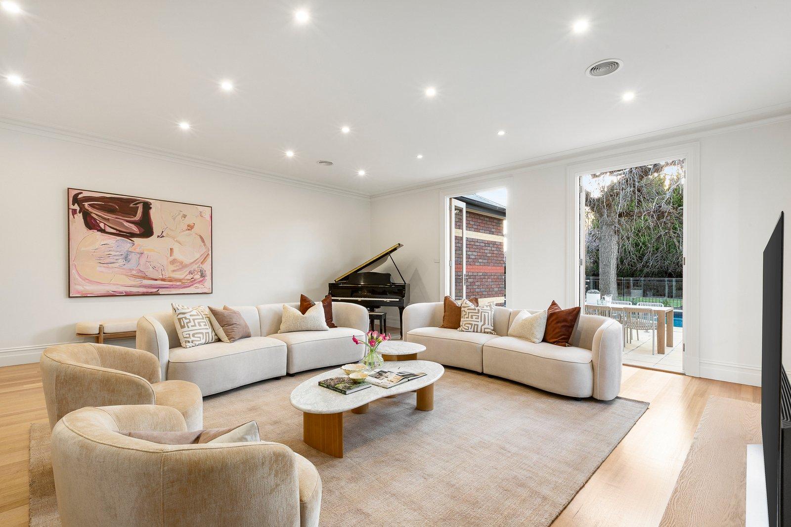 64 Bowen Street, Camberwell, 3124