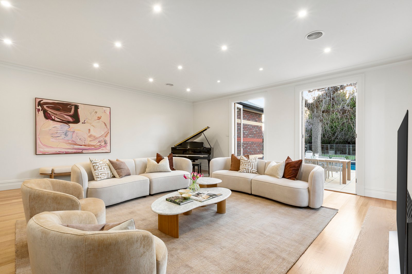 64 Bowen Street, Camberwell, 3124