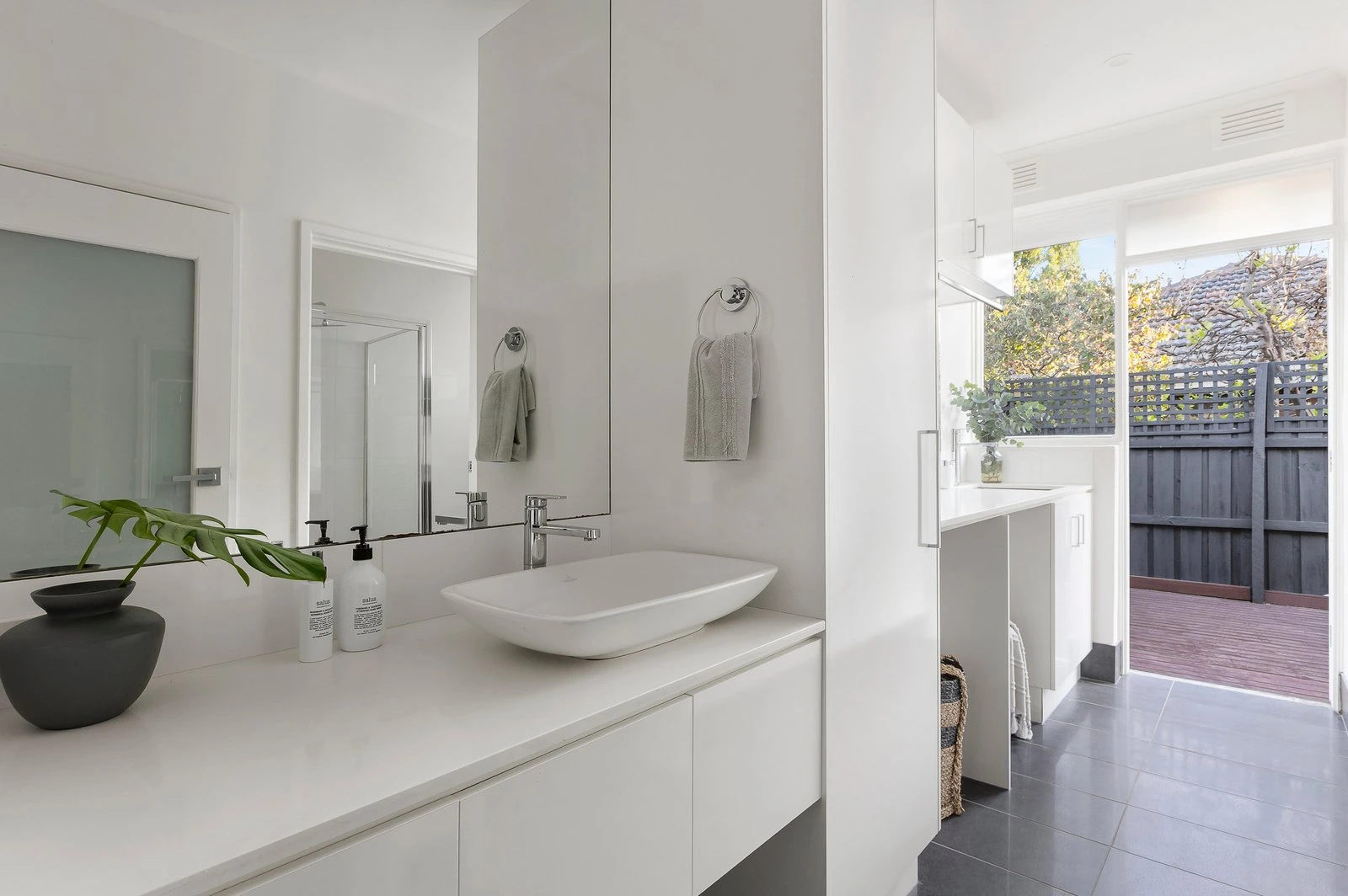 6/70-74 Finch Street, Malvern East, 3145