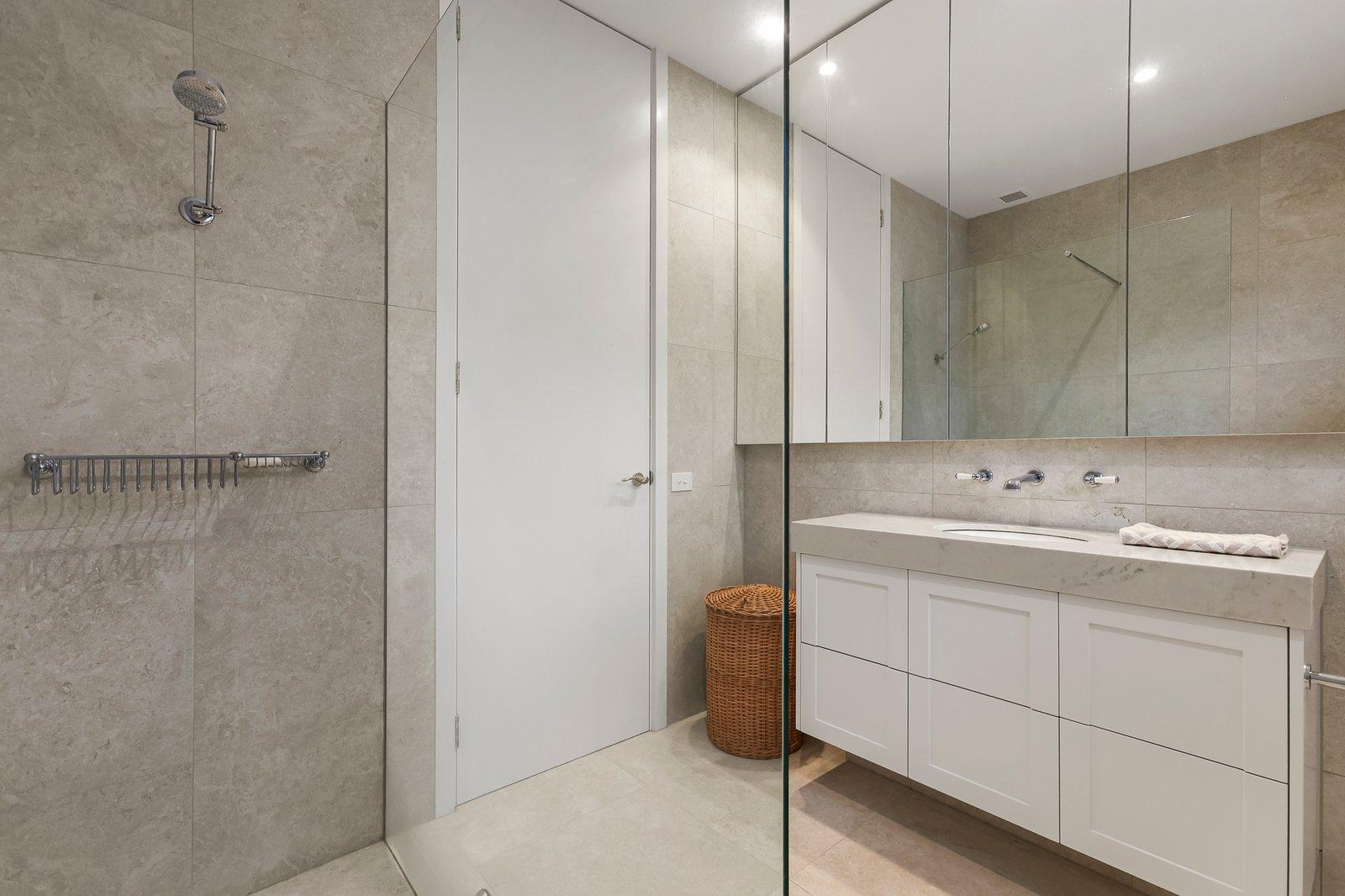 6/72 Mathoura Road, Toorak, 3142
