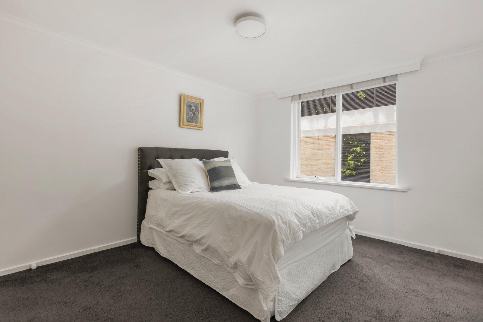 6/99 Mathoura Road, Toorak, 3142