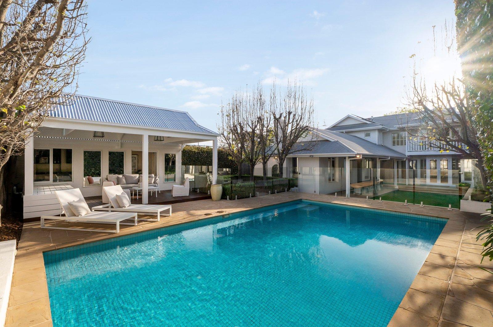 7 Carson Crescent, Hawthorn, 3122